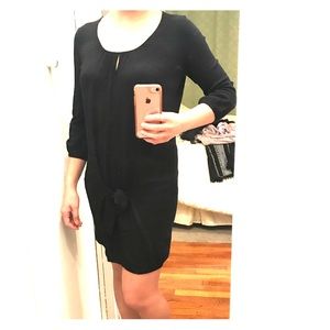 Sweater dress, bow tie front, keyhole nk, 3/4 slvs